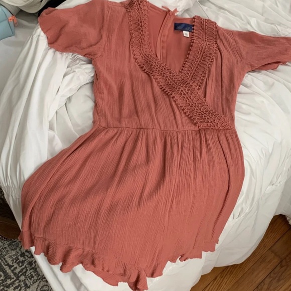 Romper - Picture 2 of 4